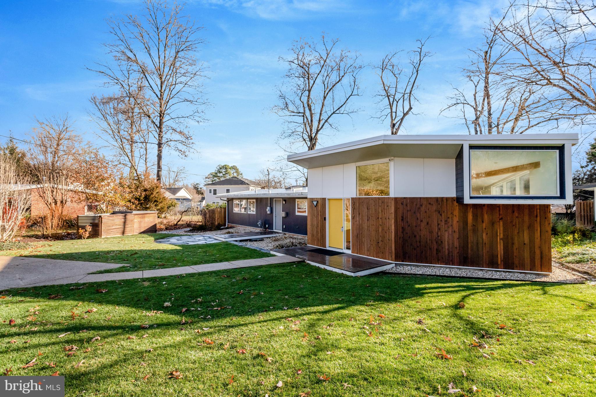 3017 Pine Spring Road Falls Church, VA 22042 - Photo 2 of 62