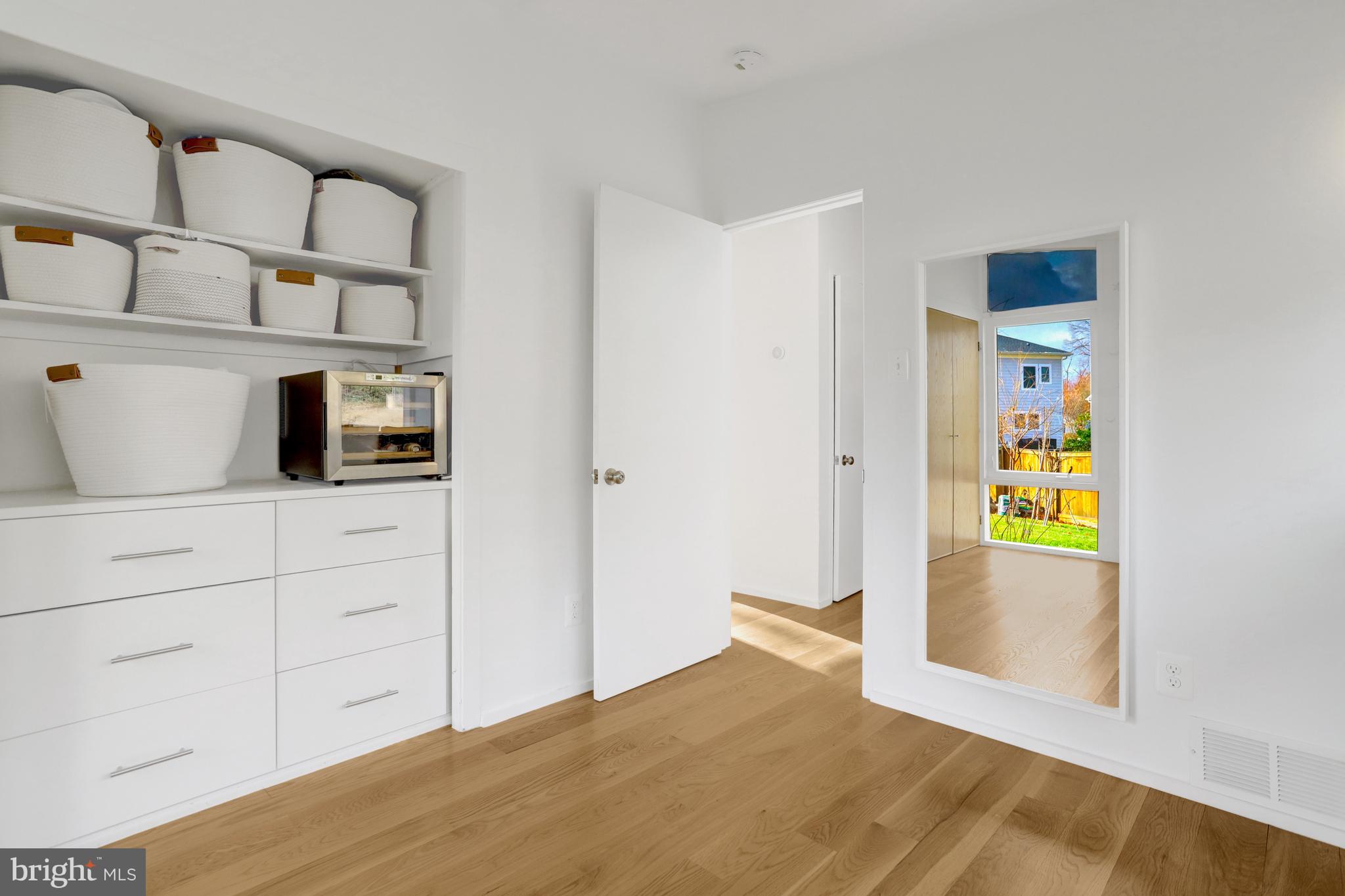 3017 Pine Spring Road Falls Church, VA 22042 - Photo 32 of 62