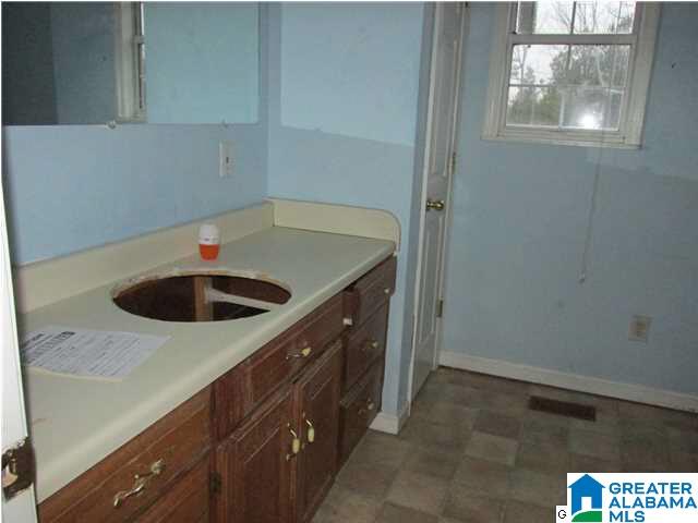 1750 Whites Chapel Road Gadsden, AL 35901 - Photo 12 of 17
