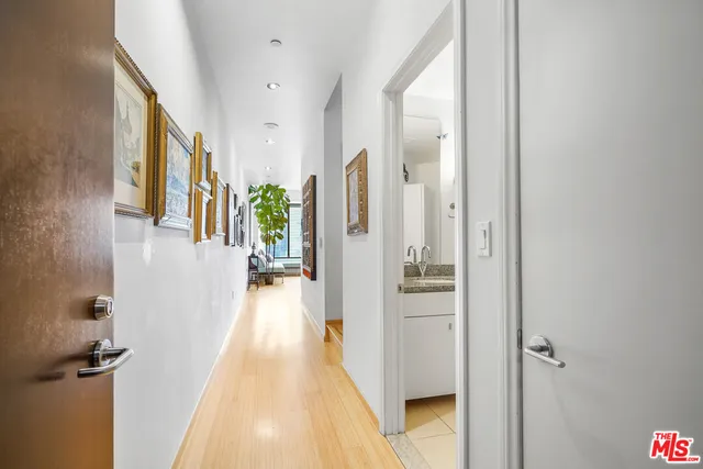 $485,000 | 1100 Wilshire Boulevard, Unit 2610, Los Angeles, CA 90017