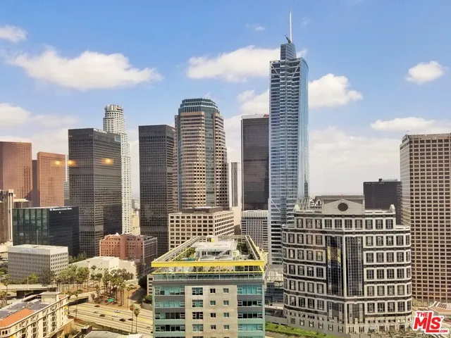 $485,000 | 1100 Wilshire Boulevard, Unit 2610, Los Angeles, CA 90017