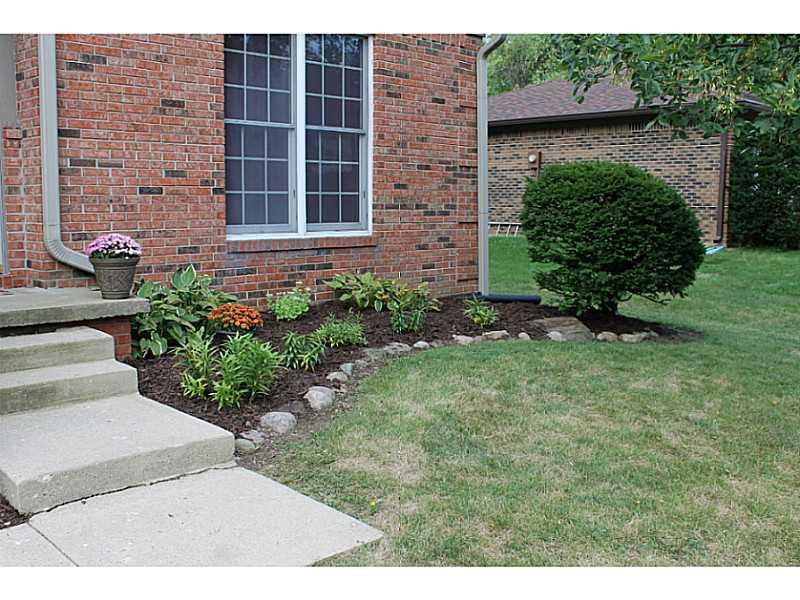 5515 RidgeHill Way Avon, IN 46123 - Photo 4 of 23 Gallery Image 4
