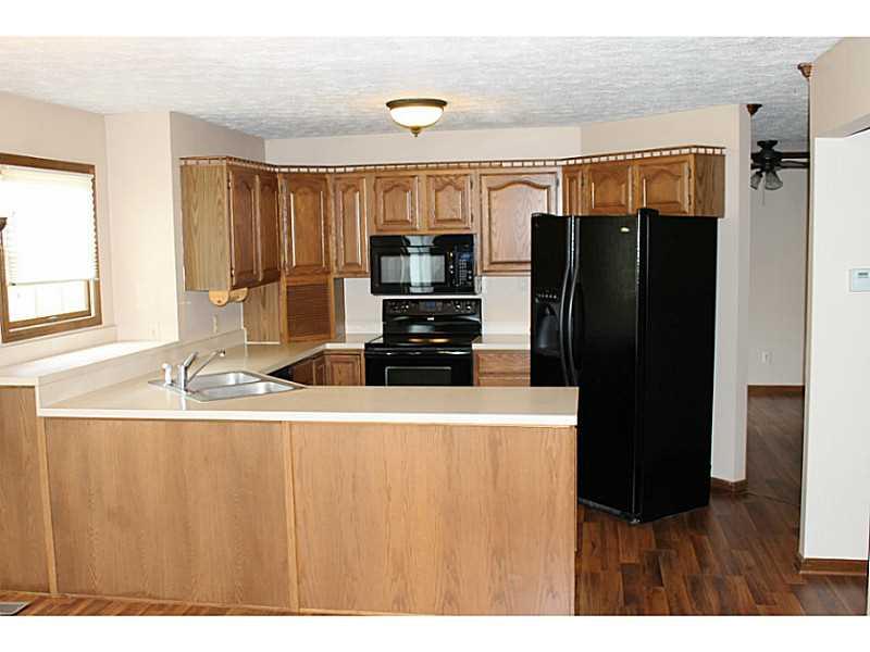 5515 RidgeHill Way Avon, IN 46123 - Photo 10 of 23 Gallery Image 10