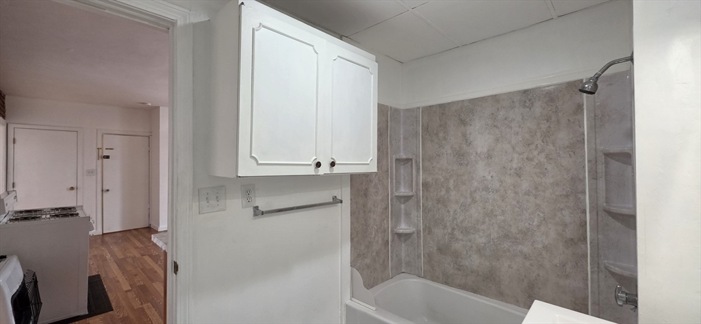 14 Orient Street, Unit 2 Worcester, MA 01604 - Photo 17 of 24