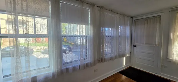 $2,100 | 14 Orient Street, Unit 2, Worcester, MA 01604