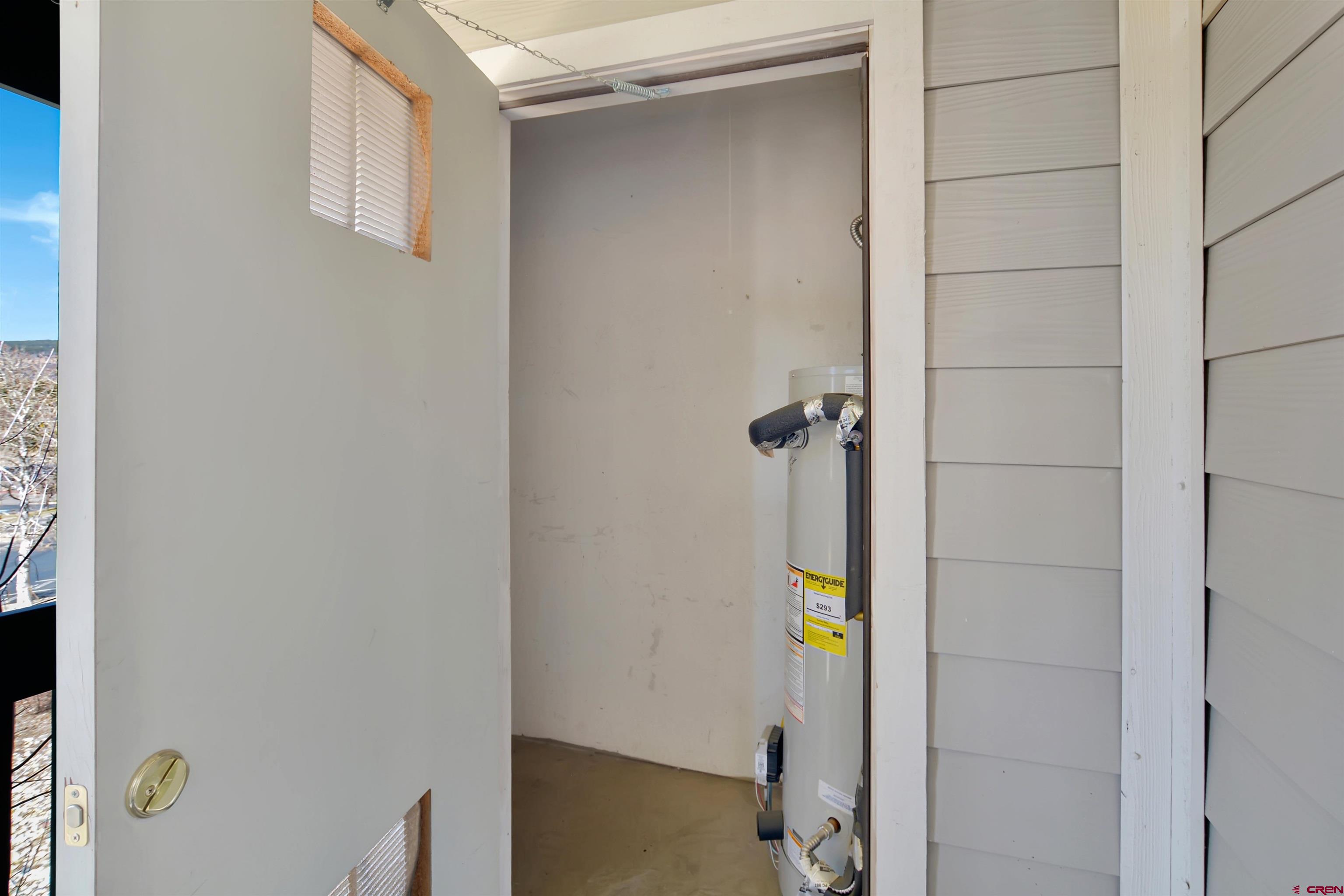 1100 Goeglein Gulch Road, Unit 223 Durango, CO 81301 - Photo 16 of 25 a bathroom with a shower