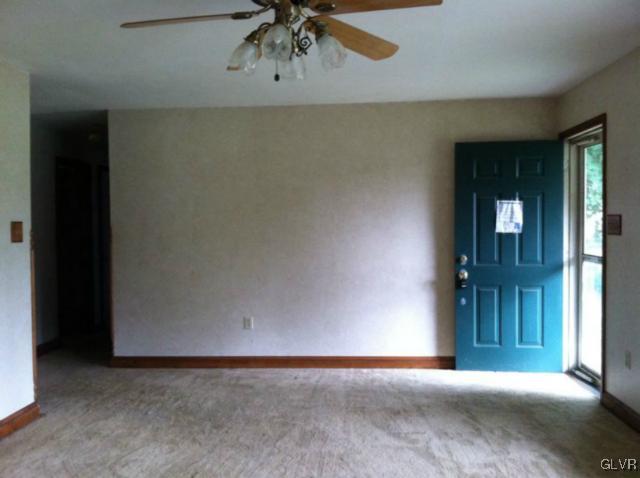 6089 Weaversville Road Bethlehem, PA 18017 - Photo 3 of 12 Gallery Image 3