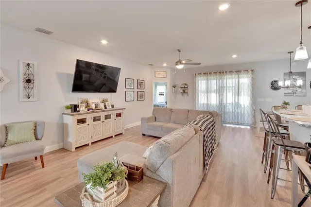 $525,000 | 4435 Devinshire Fields Loop, Plant City, FL 33567