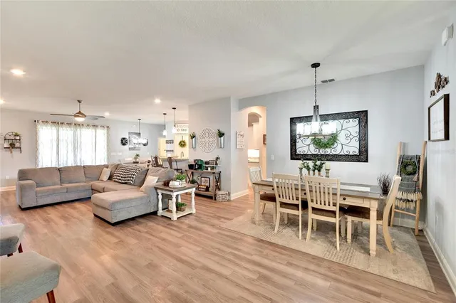 $525,000 | 4435 Devinshire Fields Loop, Plant City, FL 33567