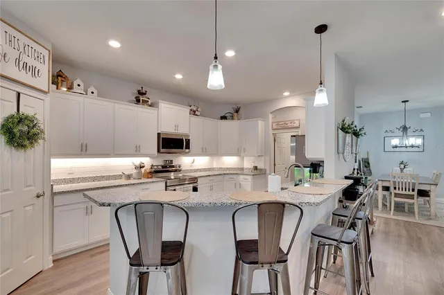 $525,000 | 4435 Devinshire Fields Loop, Plant City, FL 33567