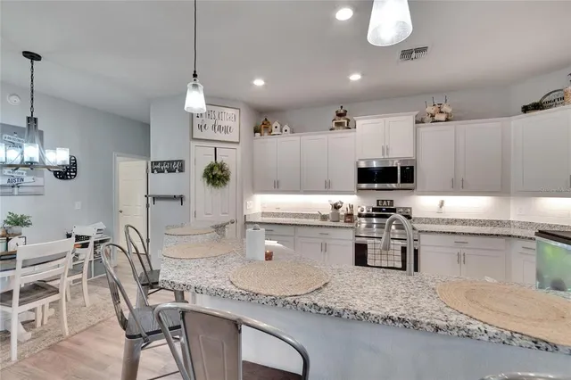 $525,000 | 4435 Devinshire Fields Loop, Plant City, FL 33567