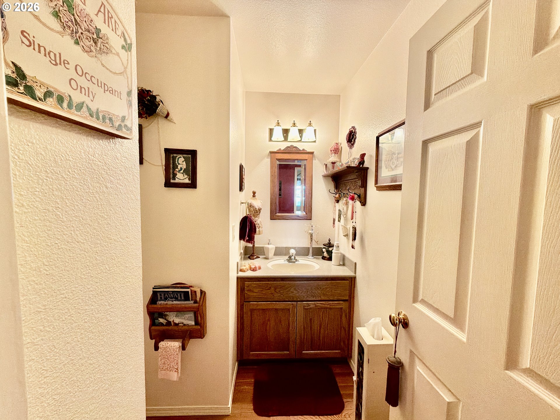 918 Midland Way Brookings, OR 97415 - Photo 39 of 45 Bathroom