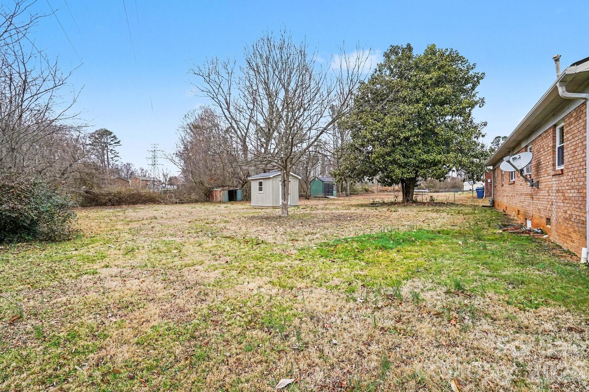 1725 26th Street Northeast Hickory, NC 28601 - Photo 13 of 14