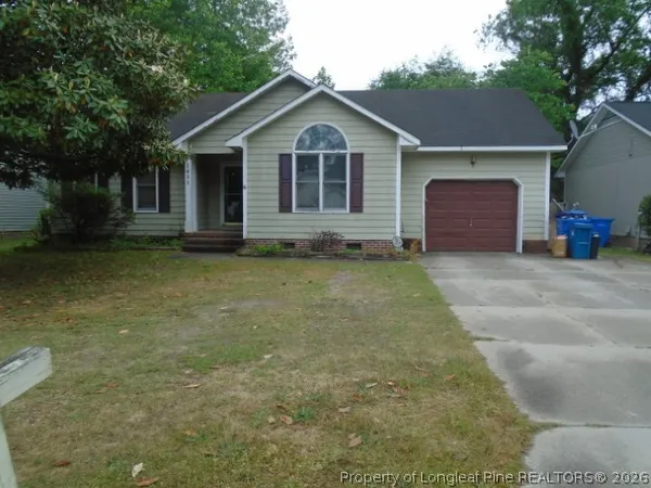 $1,350 | 1411 Furnish Drive, Fayetteville, NC 28304