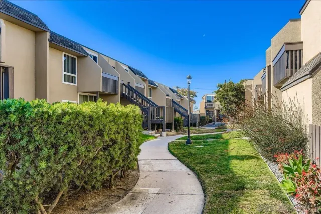 $395,000 | 6333 Mt Ada Road, Unit 279, San Diego, CA 92111