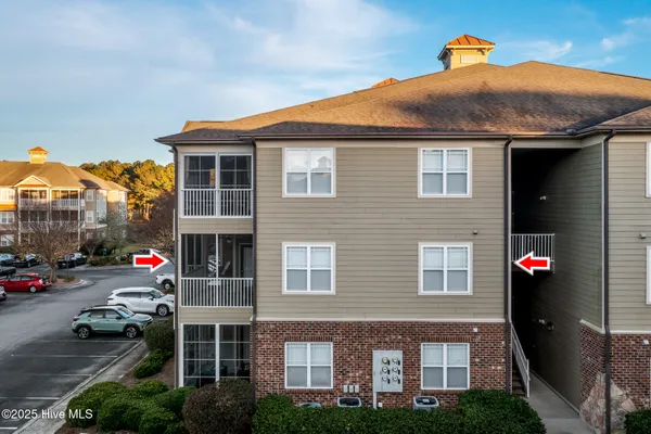 $1,750 | 395 South Crow Creek Drive, Unit 1210, Calabash, NC 28467