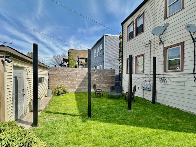 4910 North Ridgeway Avenue Chicago, IL 60625 - Photo 4 of 9 Gallery Image 4