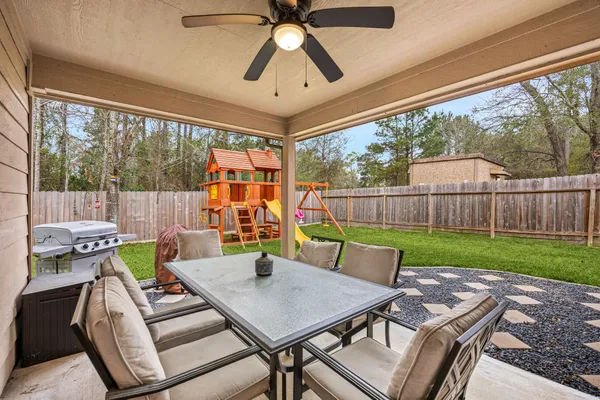 $289,000 | 922 Fife Drive, Conroe, TX 77301