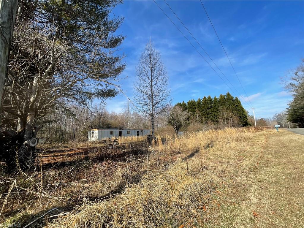277 Sexton Road Mount Airy, NC 27030 - Photo 10 of 13 Gallery Image 10