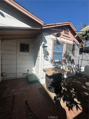 $880,000 | 5308 Cleon Avenue, North Hollywood, CA 91601