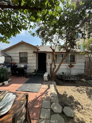 $880,000 | 5308 Cleon Avenue, North Hollywood, CA 91601