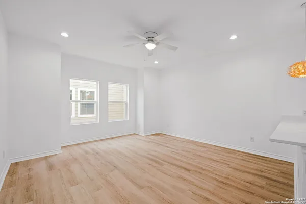 $1,500 | 1510 South Walters Street, Unit 102, San Antonio, TX 78210