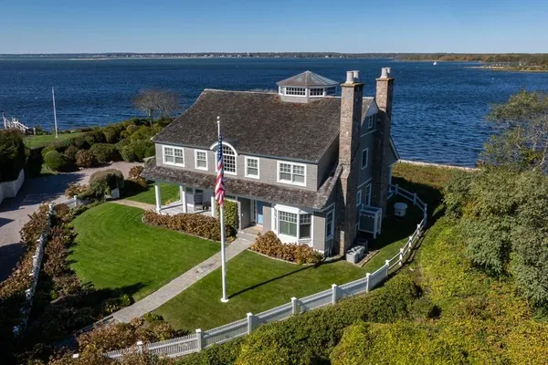 $7,100,000 | 9 Arraquat Road, Westerly, RI 02891