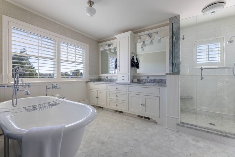 9 Arraquat Road Westerly, RI 02891 - Photo 19 of 41