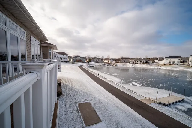 $399,900 | 3765 Lakeview Drive, Unit 3765, Winnebago, IL 61088