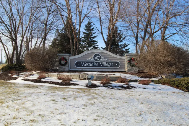 $399,900 | 3765 Lakeview Drive, Unit 3765, Winnebago, IL 61088