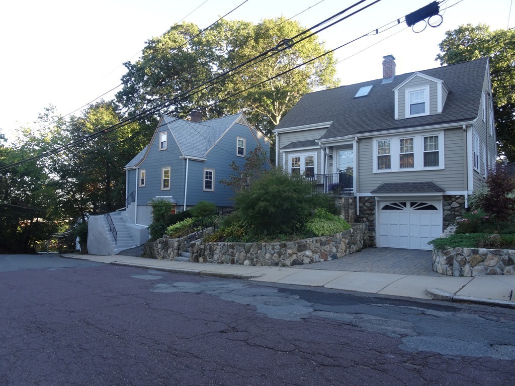 32 Murray Hill Road Malden, MA 02148 - Photo 2 of 29 Gallery Image 2