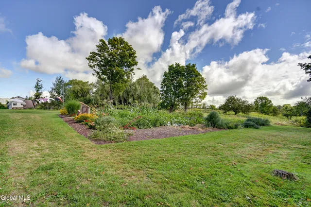 $800,000 | 180 Indian Trail, Fort Plain, NY 13339