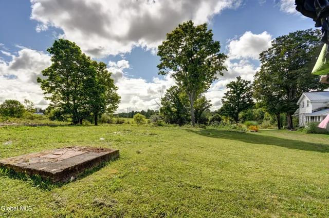 $800,000 | 180 Indian Trail, Fort Plain, NY 13339