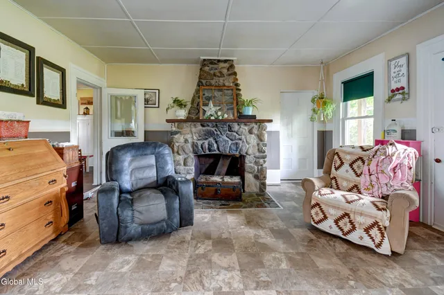 $800,000 | 180 Indian Trail, Fort Plain, NY 13339