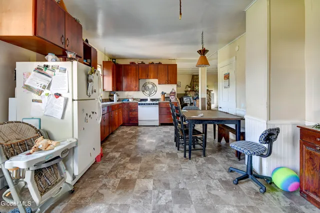 $800,000 | 180 Indian Trail, Fort Plain, NY 13339