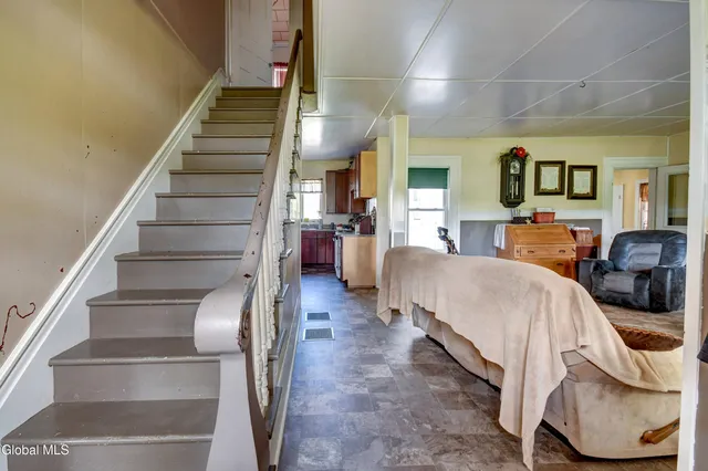 $800,000 | 180 Indian Trail, Fort Plain, NY 13339