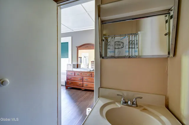 $800,000 | 180 Indian Trail, Fort Plain, NY 13339