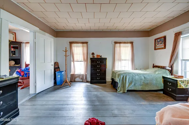 $800,000 | 180 Indian Trail, Fort Plain, NY 13339