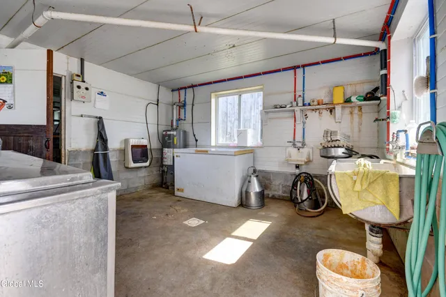 $800,000 | 180 Indian Trail, Fort Plain, NY 13339