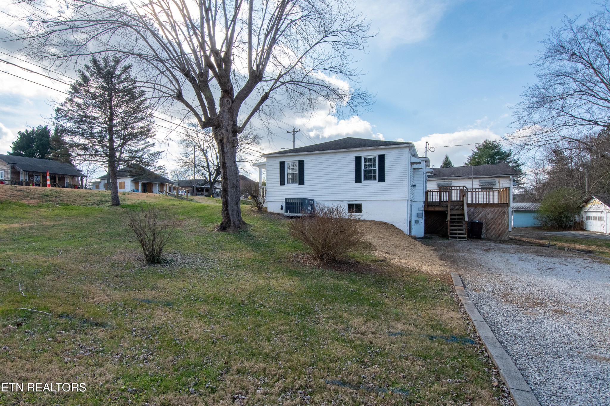 471 East Lincoln Road Alcoa, TN 37701 - Photo 45 of 47 a view of a house with a yard