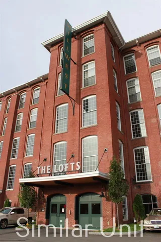 $2,560 | 70 Foundry Street, Unit A326, Manchester, NH 03102