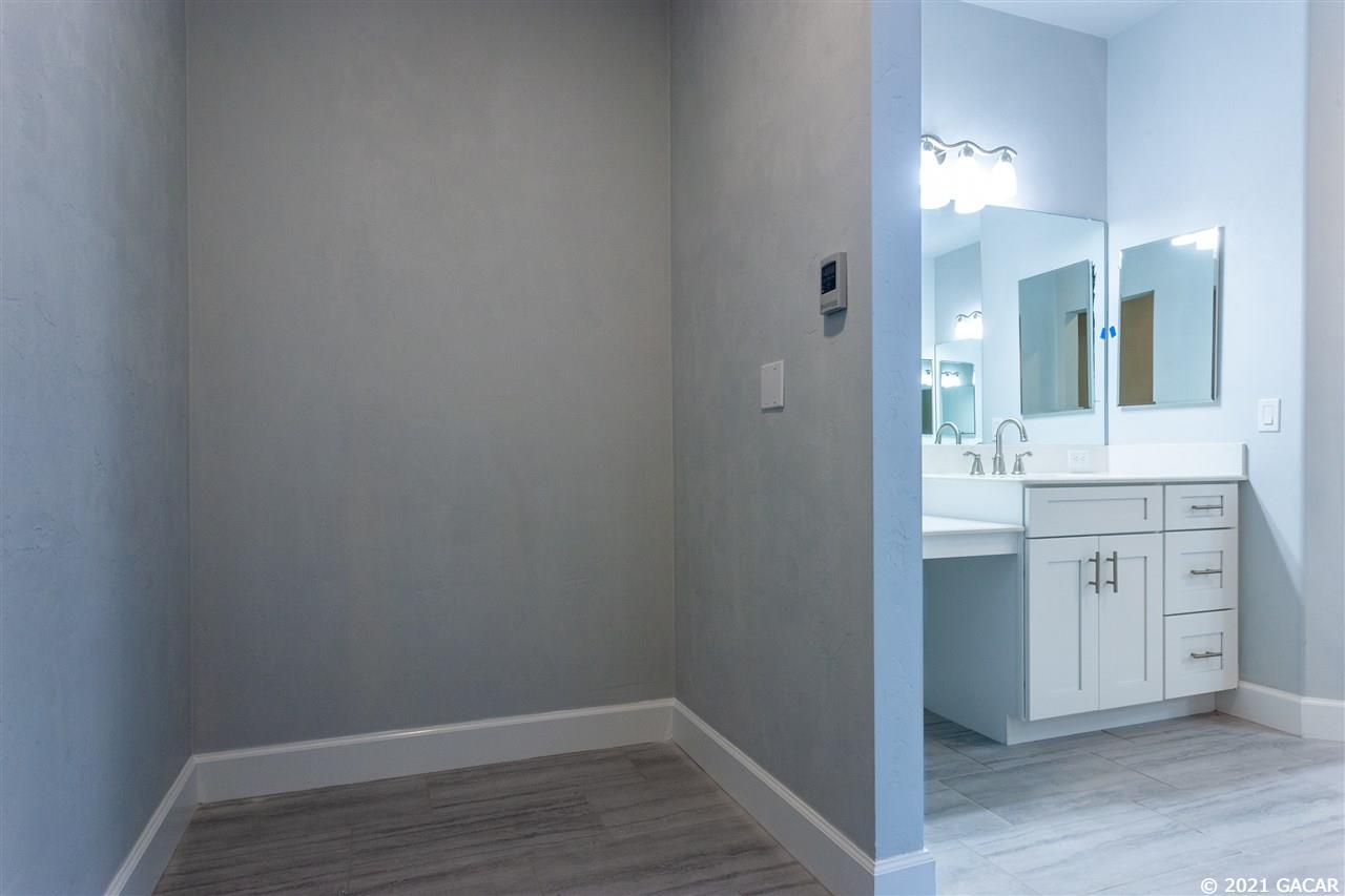 1502 Southwest 68th Terrace Gainesville, FL 32607 - Photo 22 of 25 Gallery Image 22