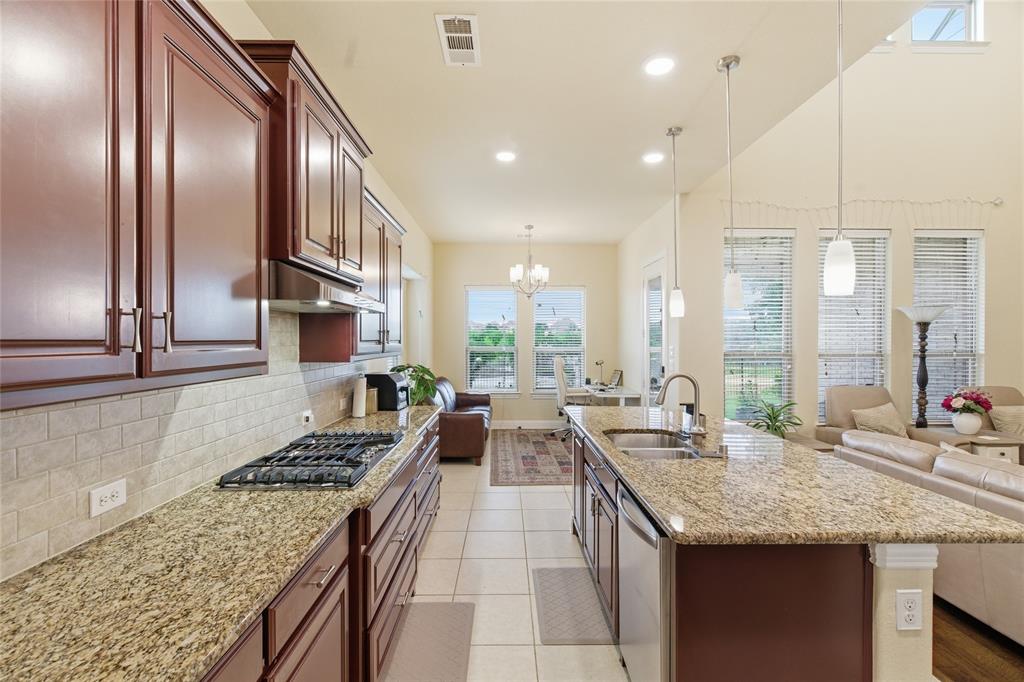 3215 Hyde Street Irving, TX 75063 - Photo 12 of 40