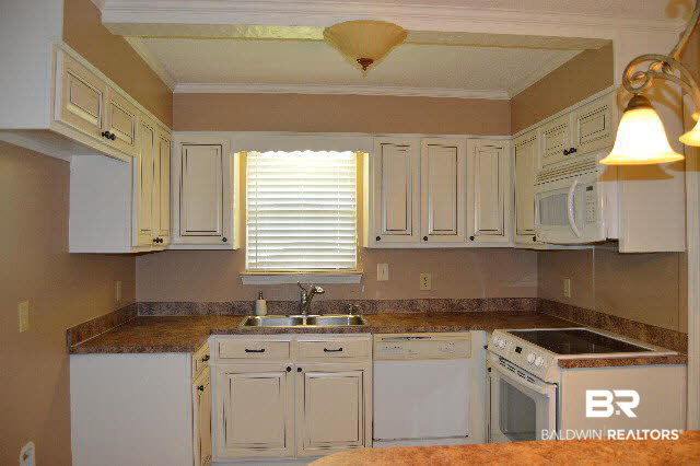 3641 Snow Road Semmes, AL 36575 - Photo 13 of 21 Kitchen