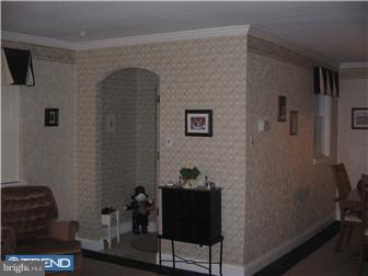 3137 Willits Road Philadelphia, PA 19114 - Photo 4 of 12 Living Room