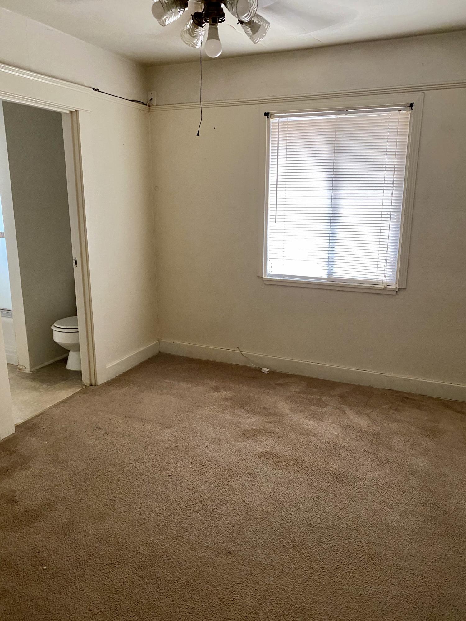 604 South D Street Exeter, CA 93221 - Photo 8 of 16 fullsizeoutput_468a