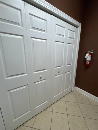 $2,000 | 2709 Killarney Way, Unit 3, Tallahassee, FL 32309