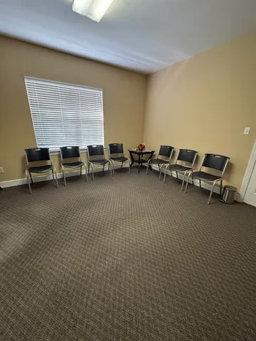 $2,500 | 2709 Killarney Way, Unit 3, Tallahassee, FL 32309