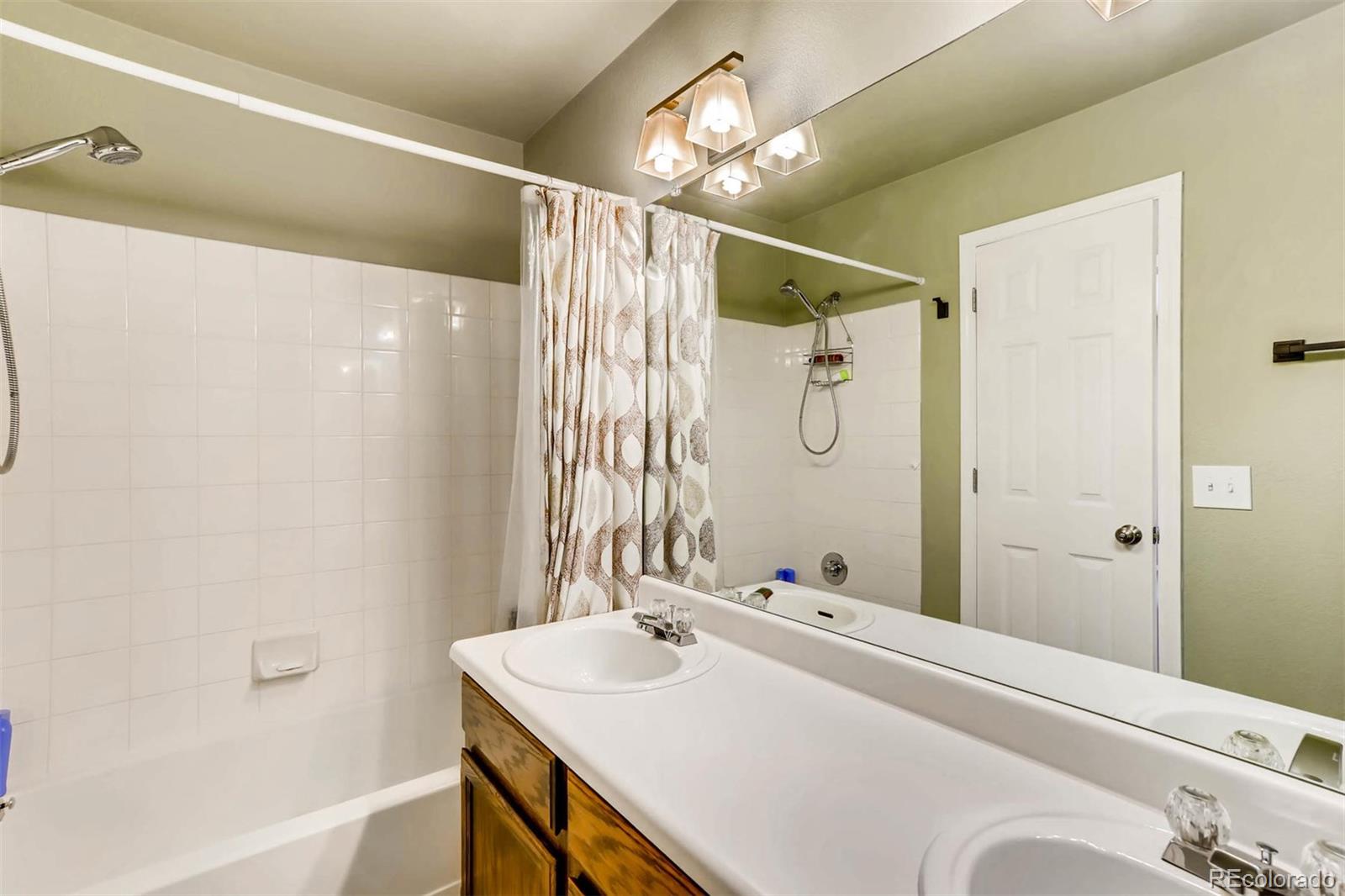 6804 Amherst Court Highlands Ranch, CO 80130 - Photo 19 of 28 Gallery Image 19