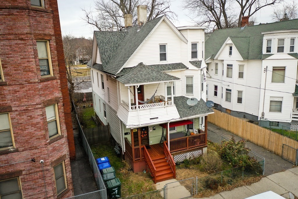 16 Grove Street Springfield, MA 01107 - Photo 1 of 20 Gallery Image 1